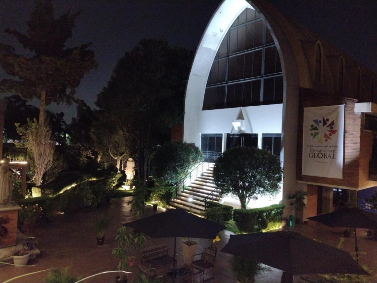 Hotel Express Quinta Soledad Mexiko-Stadt Exterior foto